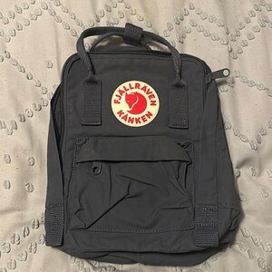 Fjallraven kanken mini bag